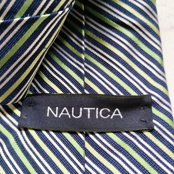 Nautica Silk Necktie Tie Blue Gray Green Stripes Preppy Made in USA - Picture 4 of 7